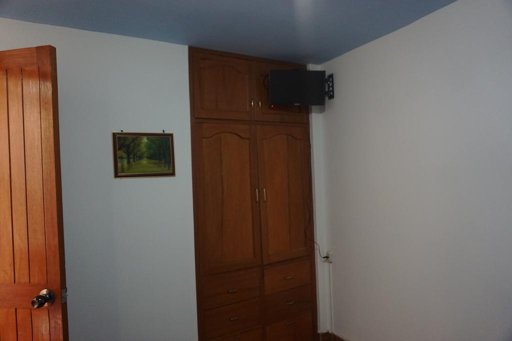 Residencial Mamamia Hotel Такна Екстериор снимка